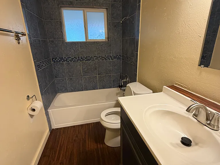 1284 Xapary St — Photo 5