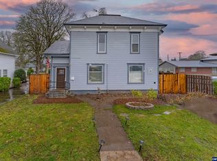 645 Main St, Dallas, OR 97338