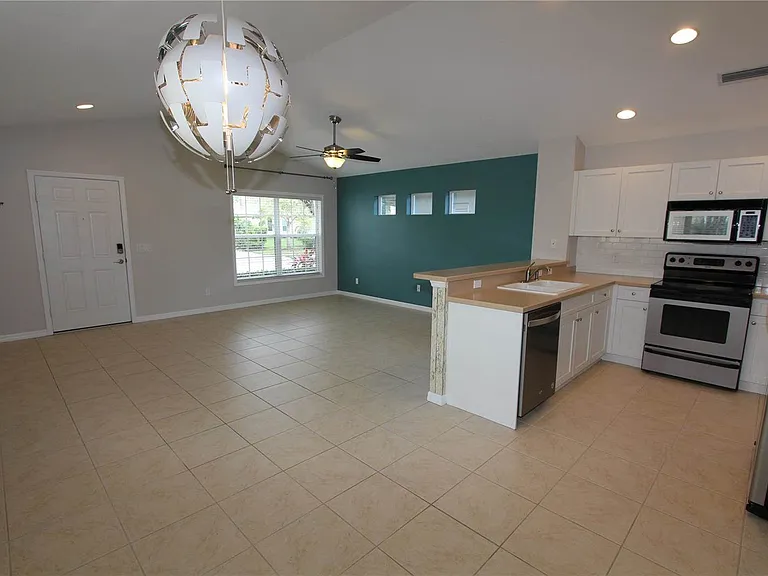 11717 Crawford Parrish Ln — Photo 22