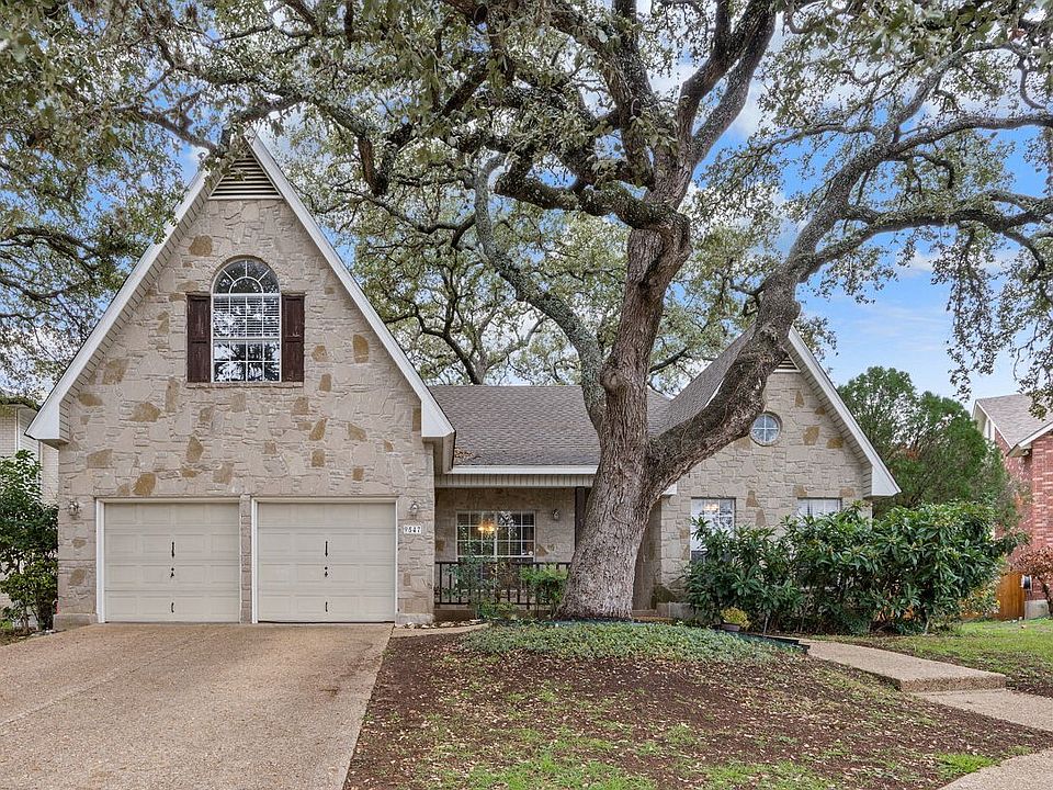 1st image of 9547 Legend Isle Dr