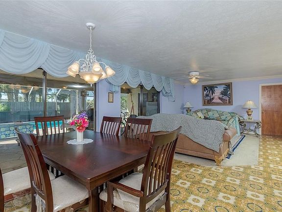 Dinning Room off Living Room