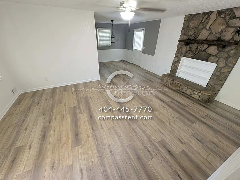 142 Wanda Ave — Photo 4