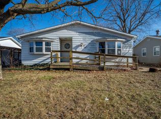 1516 N 16th St, Pekin, IL 61554