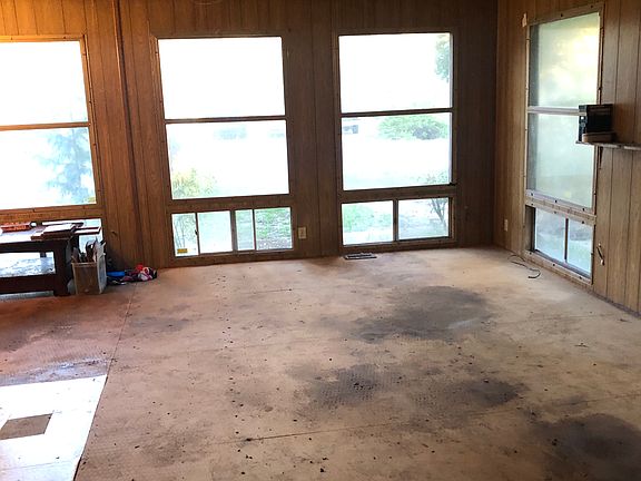 5th image of 4711 Bellwood Dr NE