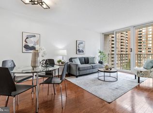 Ballston 880, Arlington, VA 22203