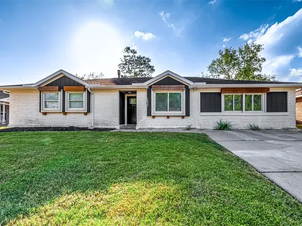 12002 Braewick Drive, Houston, TX 77035