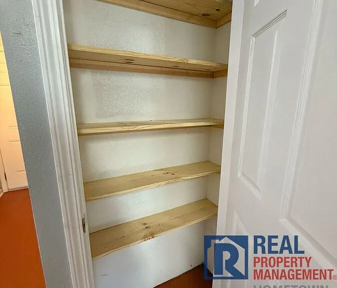 244 Palmetto St — Photo 13