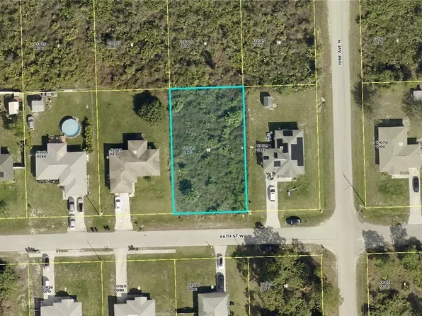 2902 66th St W, Lehigh Acres, FL 33971