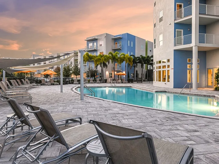 The Nolen Luxury Apartments — Photo 3