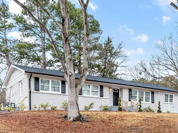 3413 Utica Dr, Raleigh, NC 27609