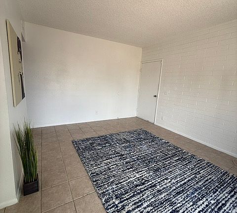 5th image of 1141 N April Cir APT A