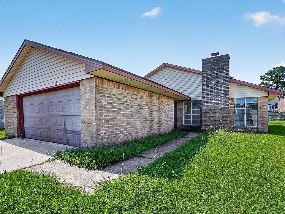 1st image of 2223 Courtney Ct