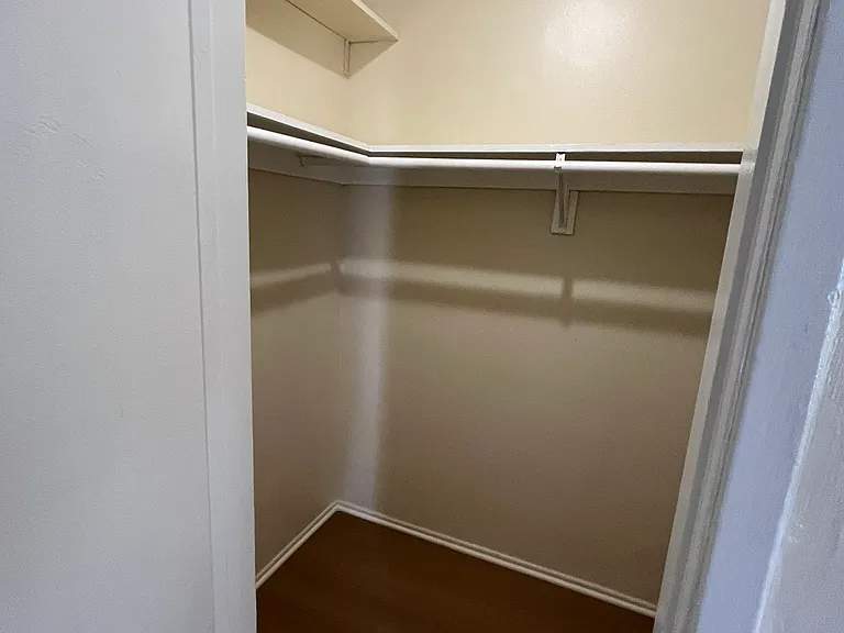 14632 Erwin St #2 — Photo 7