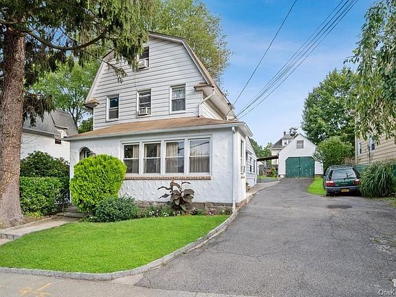 2nd image of 1517 Park Ave