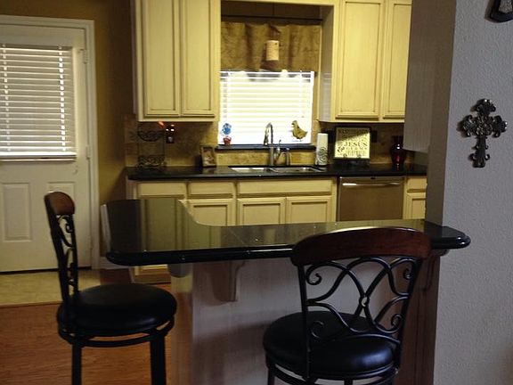 Breakfast Bar. Kitchen opens
