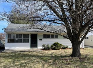 4913 Raven Rd, Lynnview, KY 40213