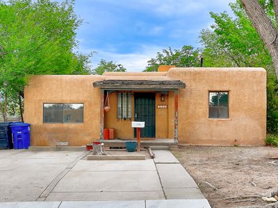 1134 Princeton Dr NE, Albuquerque, NM, 87106