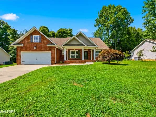 203 Shadows Lawn Dr, Athens, TN 37303