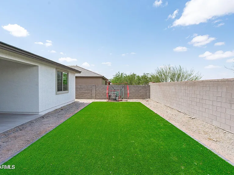 12004 S 173rd Ln — Photo 13
