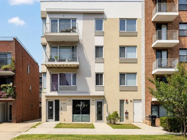 71-28 163rd Street #2A, Fresh Meadows, NY 11365