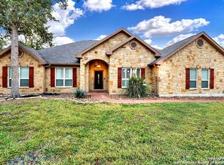 122 Glen Lakes Ct, Ingram, TX 78025
