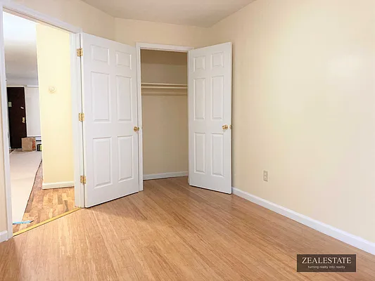 Rented by ZealEstate Group Inc | media 8
