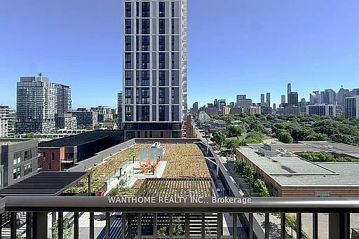 10 Oak St E #1602 — Photo 18