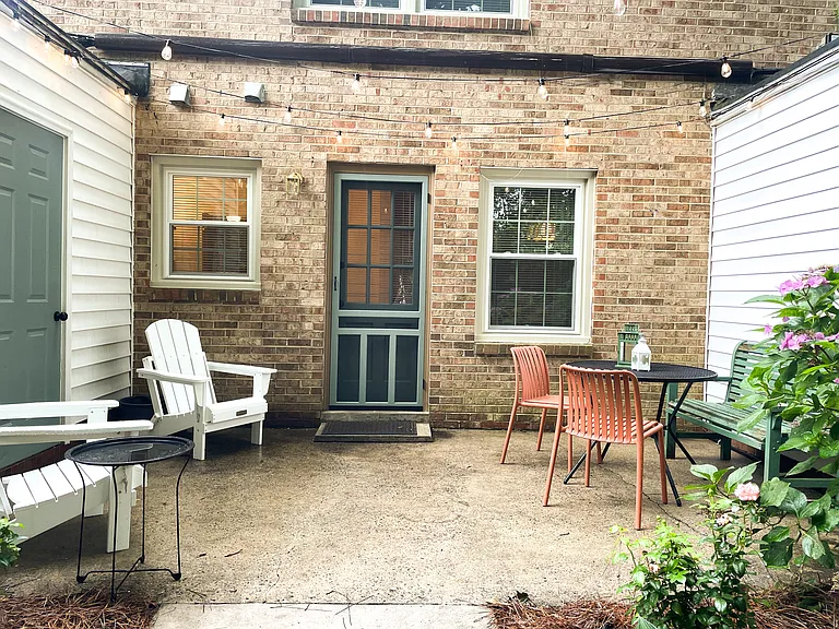 W Bessemer Ave — Photo 9