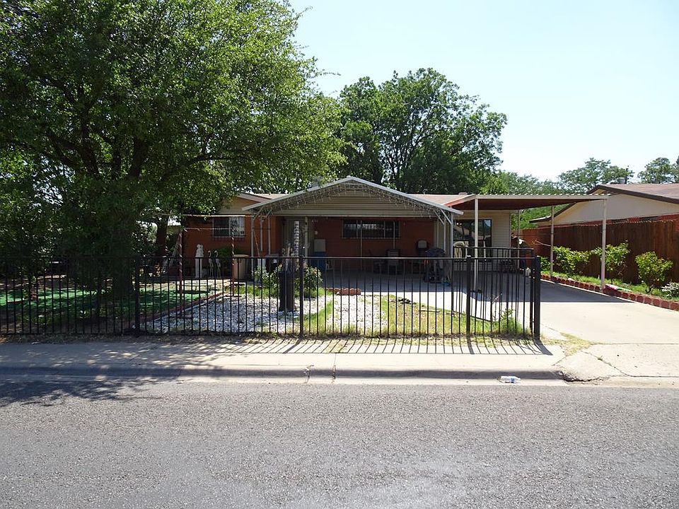 1st image of 2701 Brazos Ave