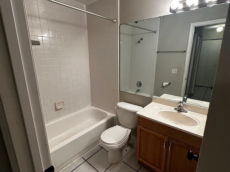 507 Mansfield Dr — Photo 16