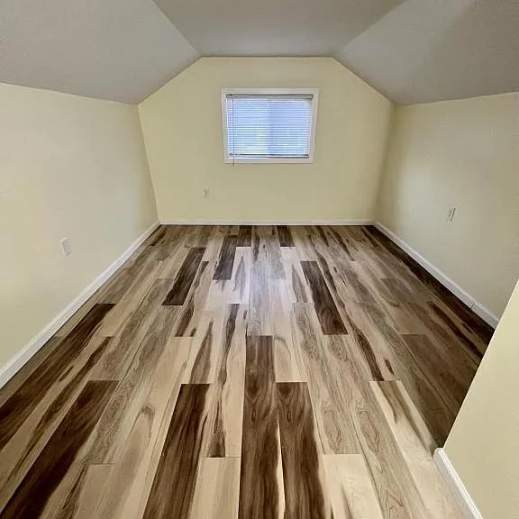 502 Lake St — Photo 15