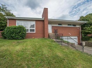 289 Hillcrest Cir, Pittsburgh, PA 15237