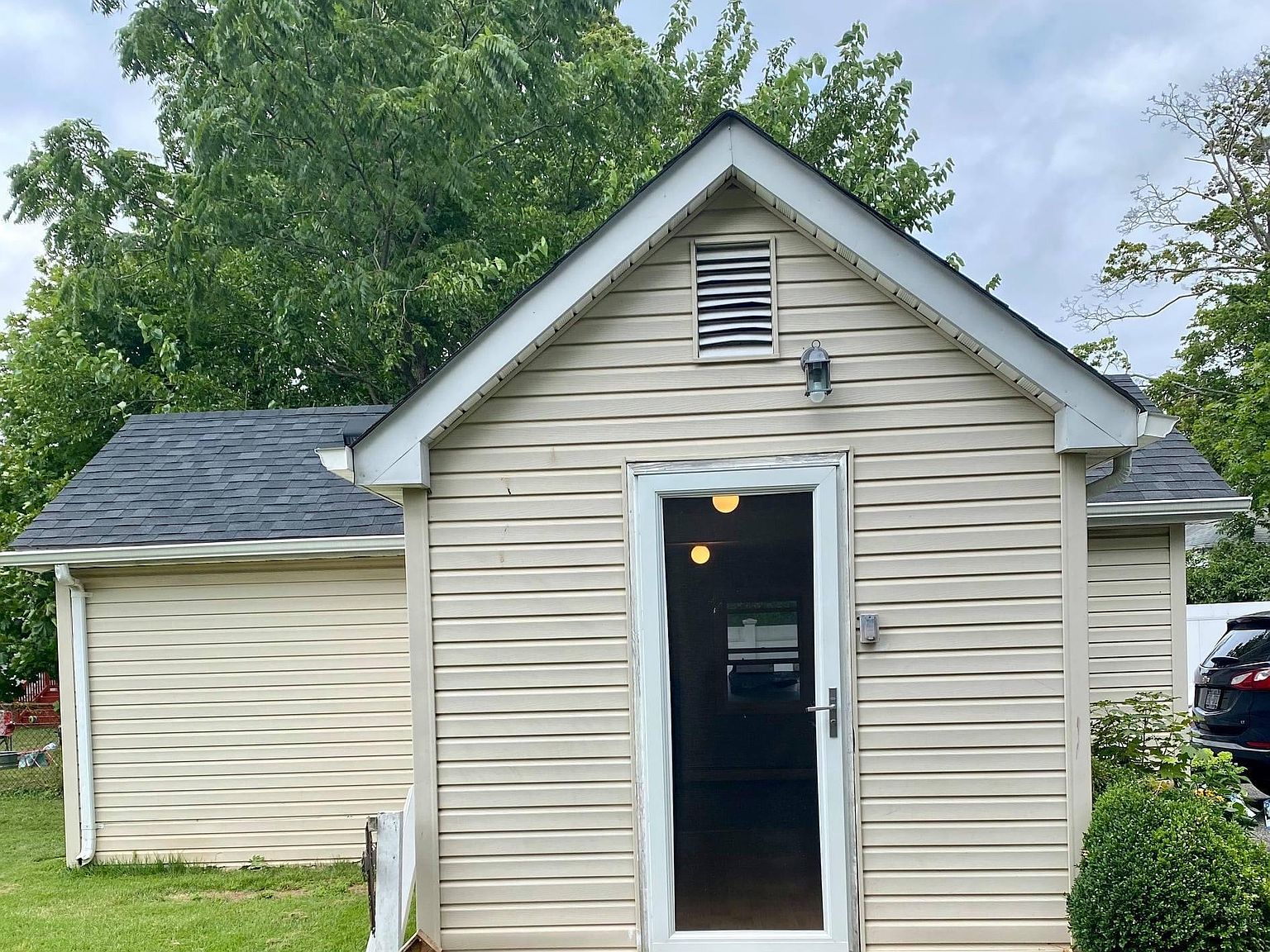 242 Lakeland Ave, Sayville, NY 11782 Zillow