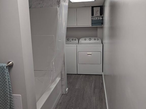 3rd image of 4758 W Harman Dr