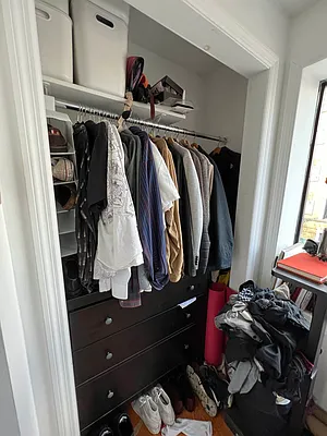 Rented by Delmark Realty LLC | media 54