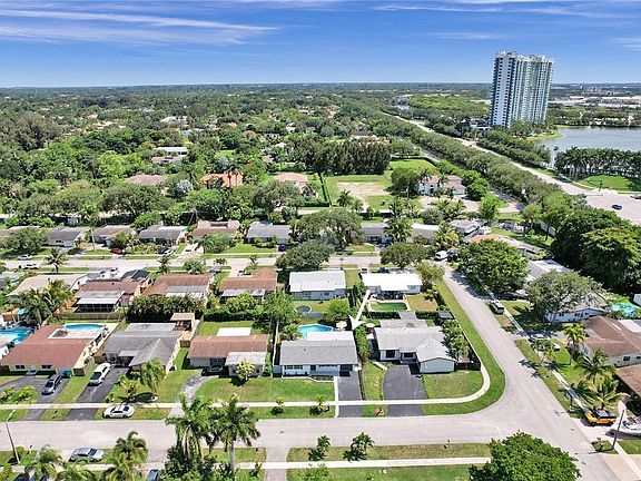 4th image of 12350 NW 29th Place