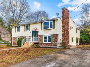 1 Sheldon St, Lincoln, RI 02865