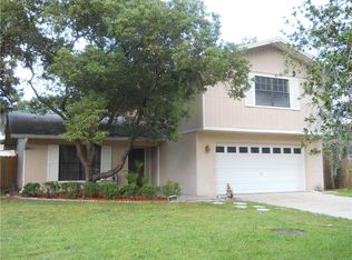 8065 Deerwood Cir, Tampa, FL 33610
