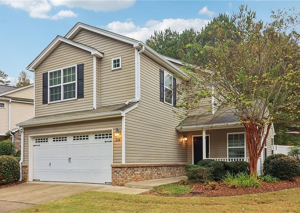 1st image of 208 Etowah Way