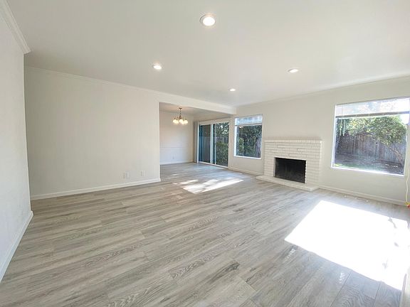 4th image of 114 Dardanelli Ln APT 36