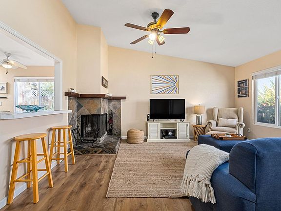 4th image of 2498 Copperfield Drive