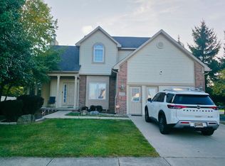 2216 Legacy Dr, Burton, MI 48519