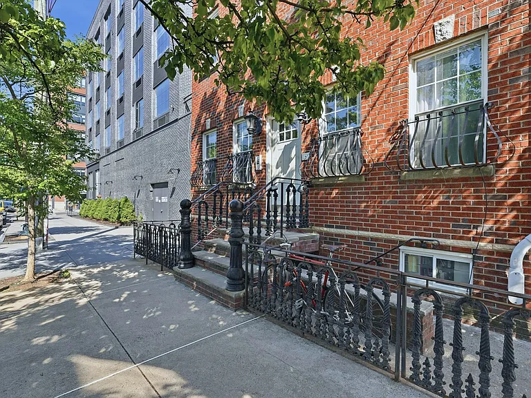 258 Pine St #1L — Photo 23