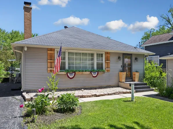 26278 W Blackhawk Ave, Ingleside, IL 60041