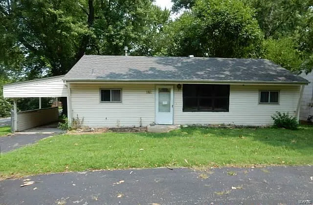 53 Becker Dr photo 1