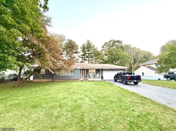 242 Totowa Rd, Wayne, NJ 07470