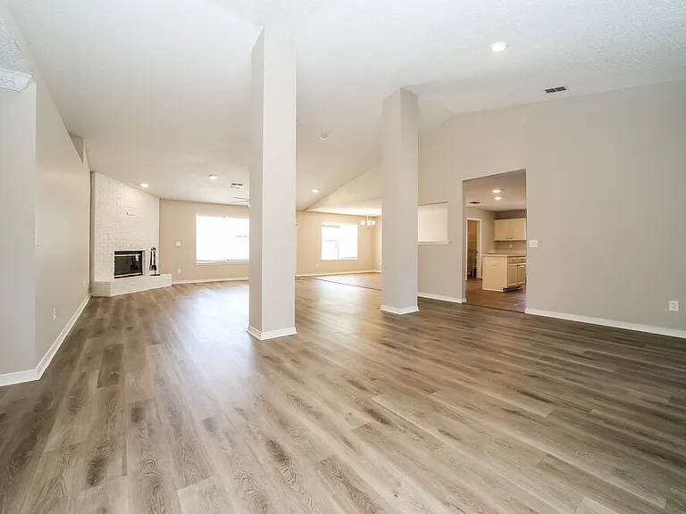 3017 Morning Sun Dr — Photo 3