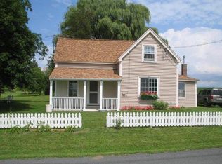 475 Levanna Rd, Aurora, NY 13026