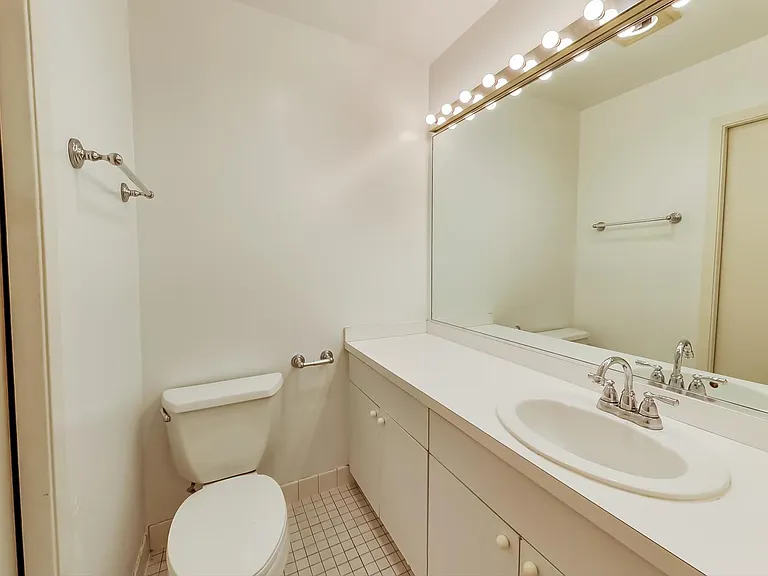 929 W Wrightwood Ave #A — Photo 13