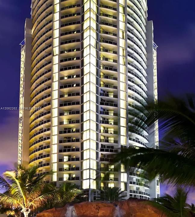 1st image of 18001 Collins Ave #2206